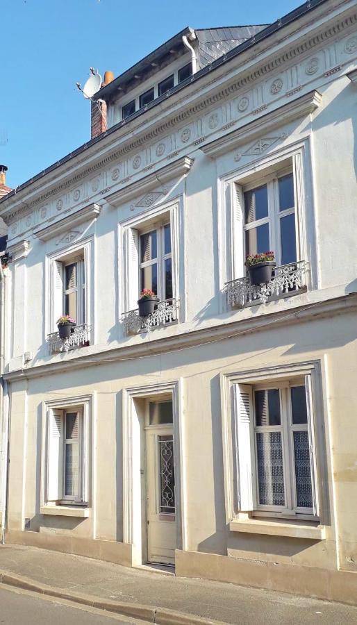 Le Huis Clos Amboise Ngoại thất bức ảnh