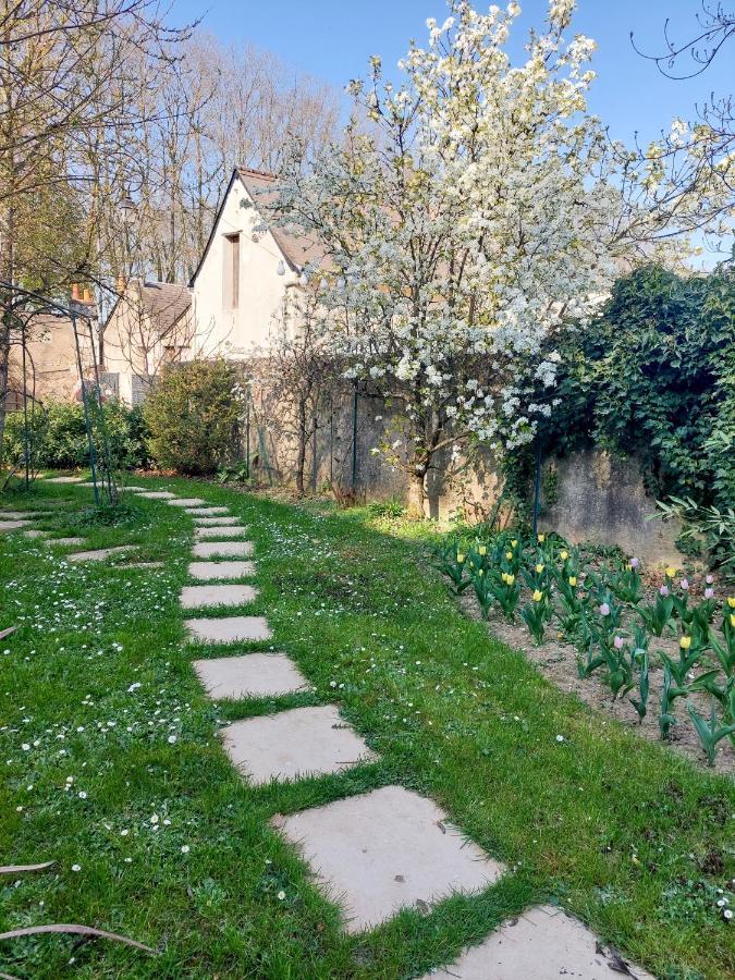 Le Huis Clos Amboise Ngoại thất bức ảnh